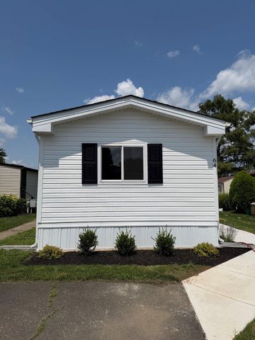 64 LONGWOOD PL, North Wales, PA 19454