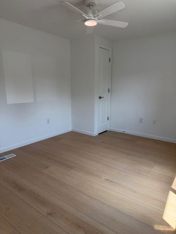 64 LONGWOOD PL, North Wales, PA 19454