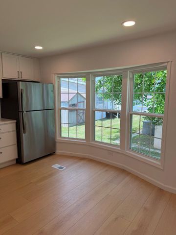 64 LONGWOOD PL, North Wales, PA 19454