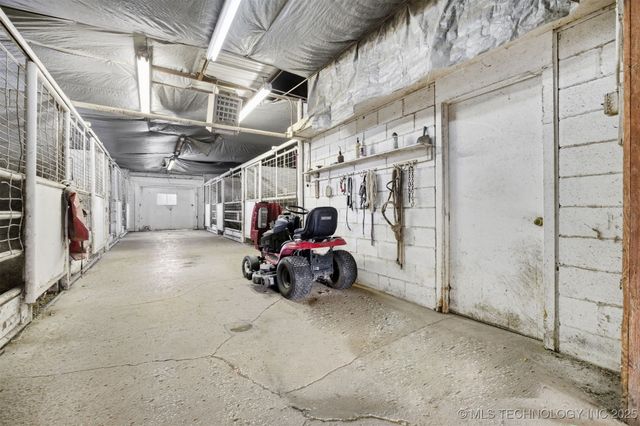 1701 E 186th Street North, Skiatook, OK 74070