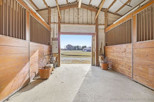 1701 E 186th Street North, Skiatook, OK 74070