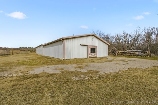1701 E 186th Street North, Skiatook, OK 74070