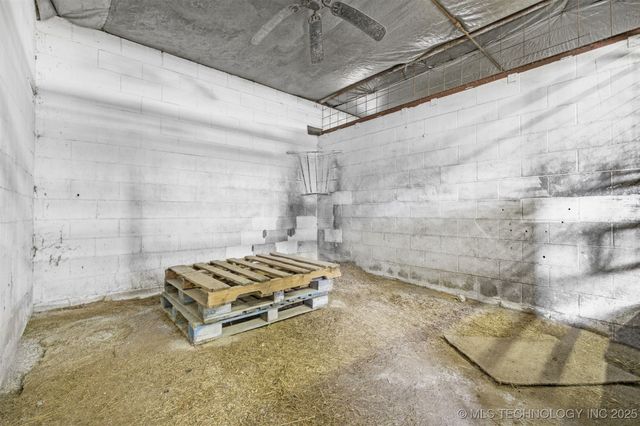 1701 E 186th Street North, Skiatook, OK 74070