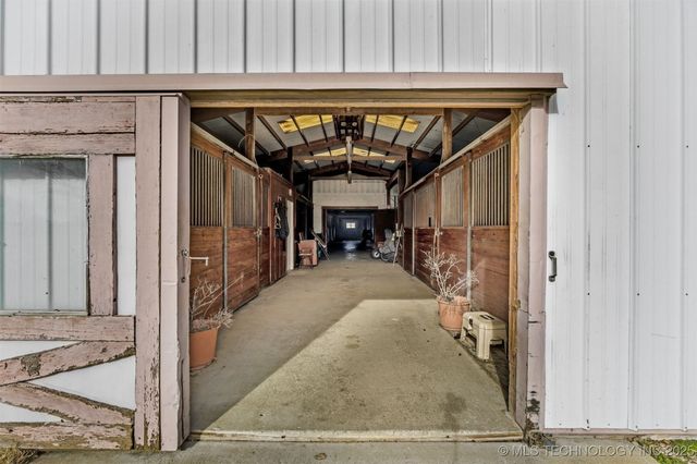 1701 E 186th Street North, Skiatook, OK 74070