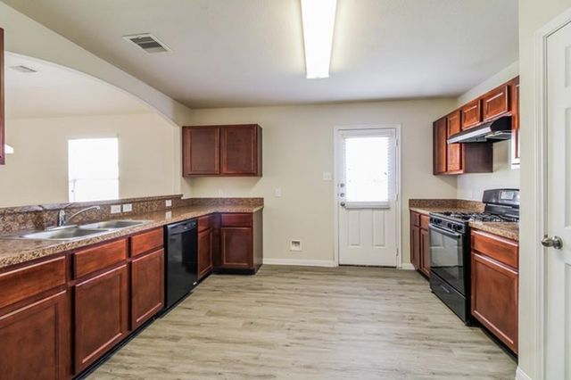 6301 Hogue Street, Houston, TX 77087