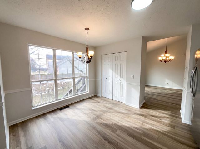 101 Newport Ln, Hendersonville, TN 37075