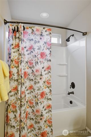 12855 NE 197th Place, Woodinville, WA 98072