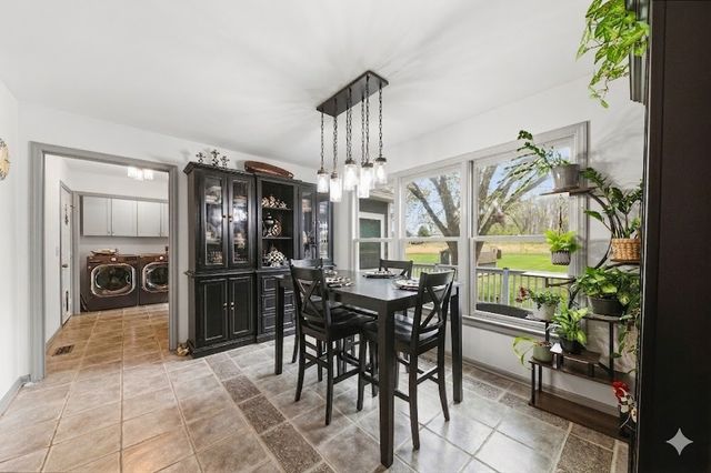 868 Tom Osborne Rd, Columbia, TN 38401