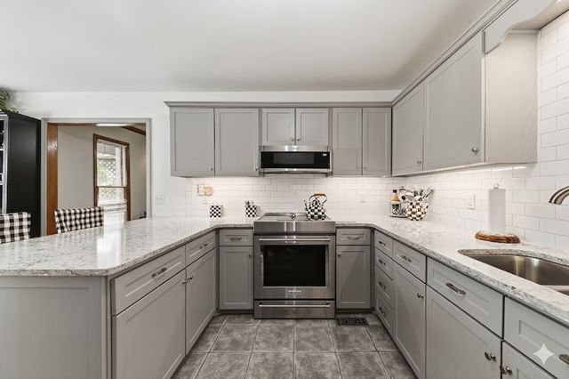 868 Tom Osborne Rd, Columbia, TN 38401