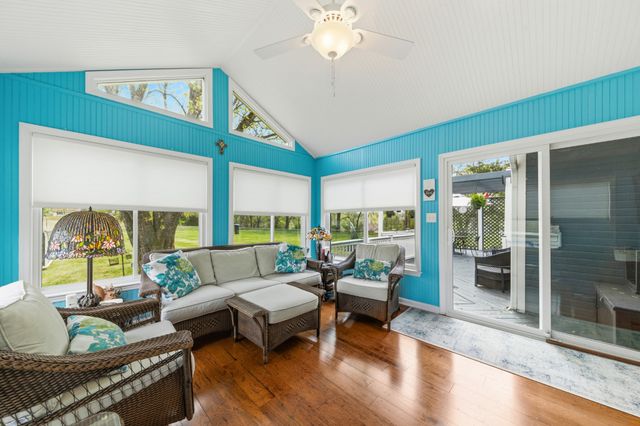 868 Tom Osborne Rd, Columbia, TN 38401