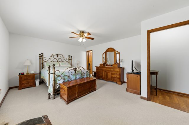 868 Tom Osborne Rd, Columbia, TN 38401