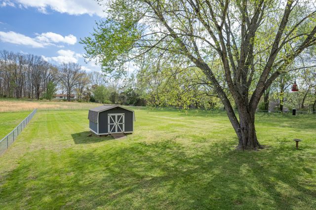 868 Tom Osborne Rd, Columbia, TN 38401