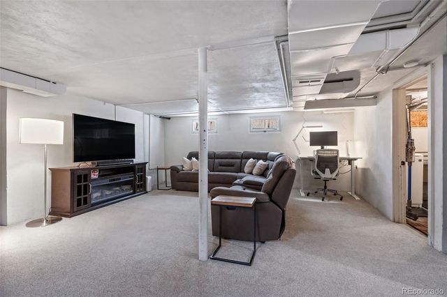 1095 Carr Street, Lakewood, CO 80214