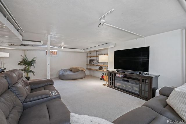 1095 Carr Street, Lakewood, CO 80214
