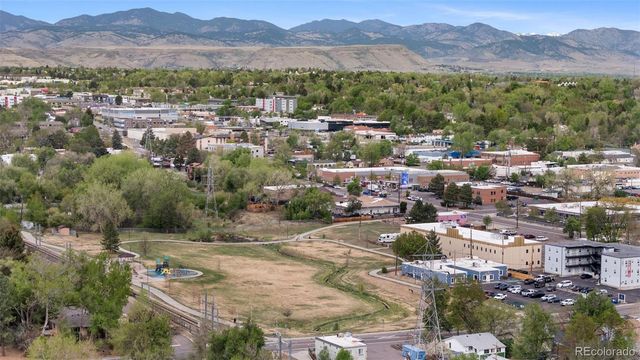 1095 Carr Street, Lakewood, CO 80214