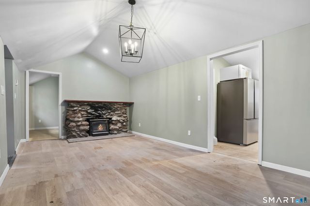 71 Picketts Ridge Road, Redding, CT 06896