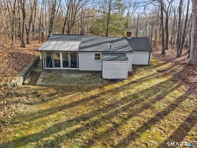 71 Picketts Ridge Road, Redding, CT 06896