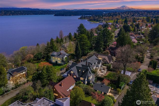 2647 Cascadia Avenue S, Seattle, WA 98144