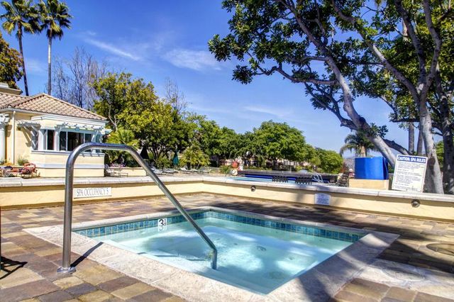 18698 Caminito Cantilena 206, San Diego, CA 92128