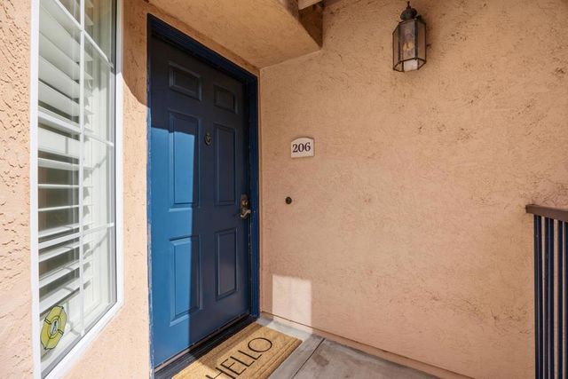 18698 Caminito Cantilena 206, San Diego, CA 92128