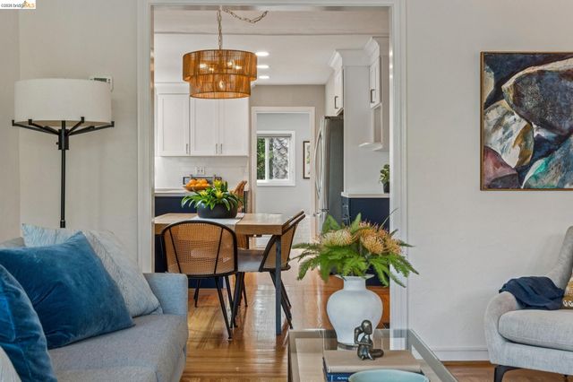 2465 Alida St, Oakland, CA 94602