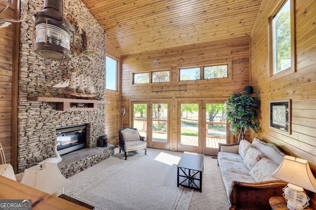781 Parkertown Heights Road, Lavonia, GA 30553
