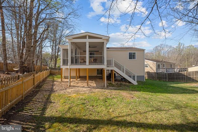 8463 YELLOW LEAF CT, Springfield, VA 22153