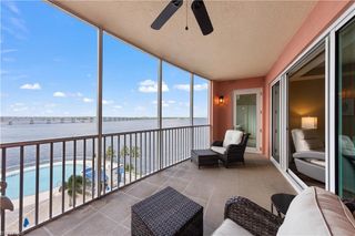 2745 1st ST # 701, Fort Myers, FL 33916