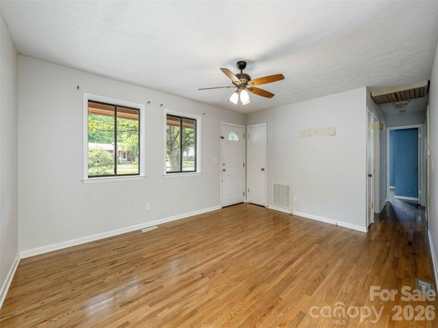 126 Upward Acres Street, East Flat Rock, NC 28726