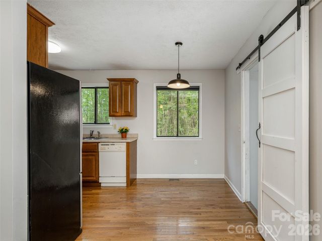 126 Upward Acres Street, East Flat Rock, NC 28726