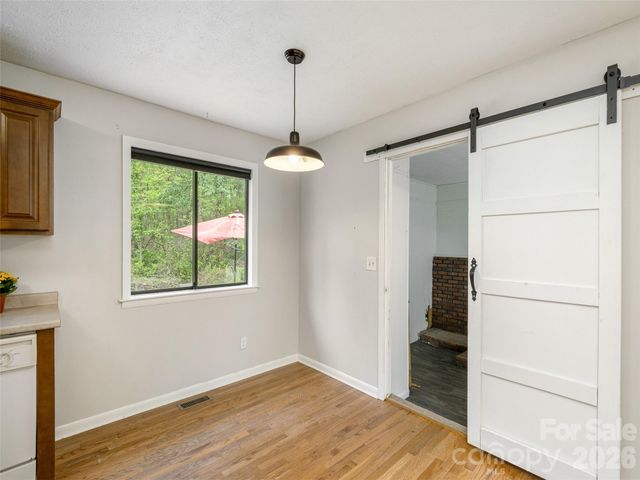 126 Upward Acres Street, East Flat Rock, NC 28726