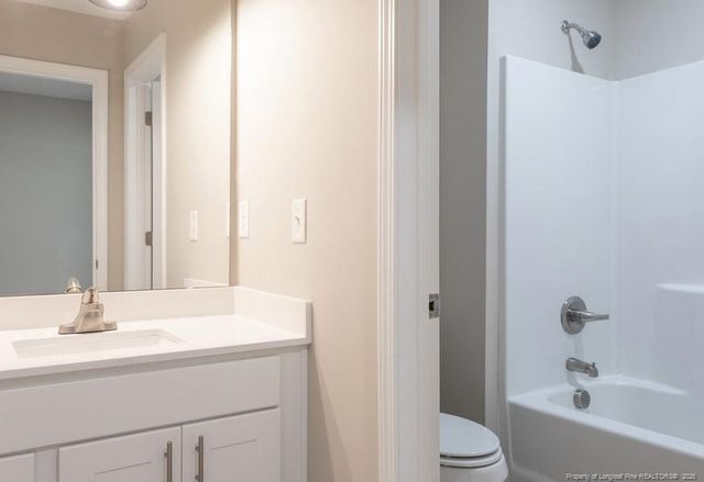 905 Kingscote Drive, Fayetteville, NC 28314