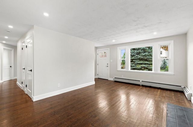 7 Franklin St, Boston, MA 02136