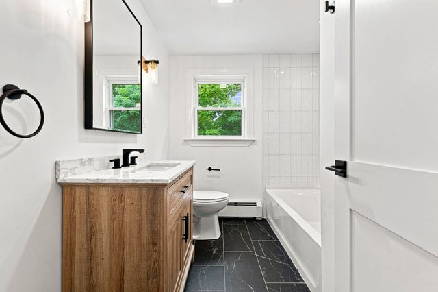 7 Franklin St, Boston, MA 02136