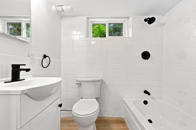 7 Franklin St, Boston, MA 02136