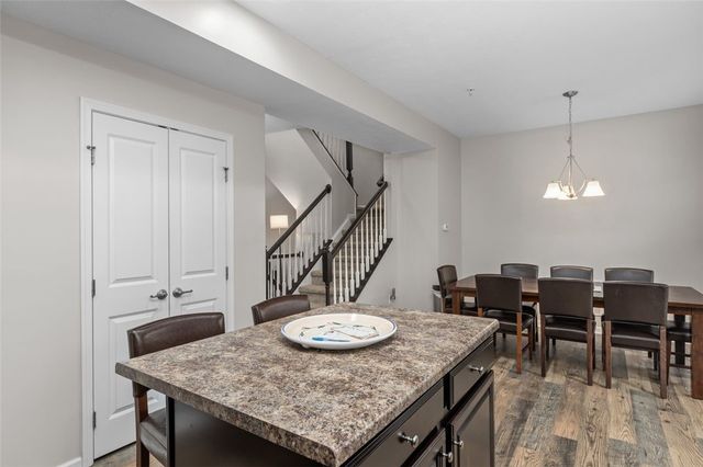 236 Thornapple Ln, Cranberry Twp, PA 16066