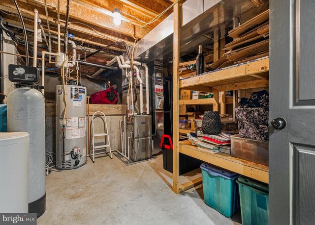 181 ROOSEVELT AVE, Franklinville, NJ 08322