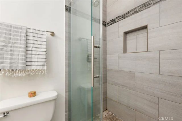 17926 Irvine Boulevard, Tustin, CA 92780