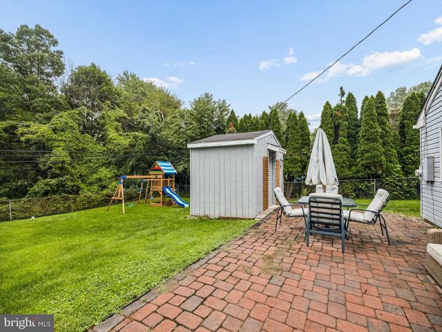 105 OVERLOOK AVE, Willow Grove, PA 19090