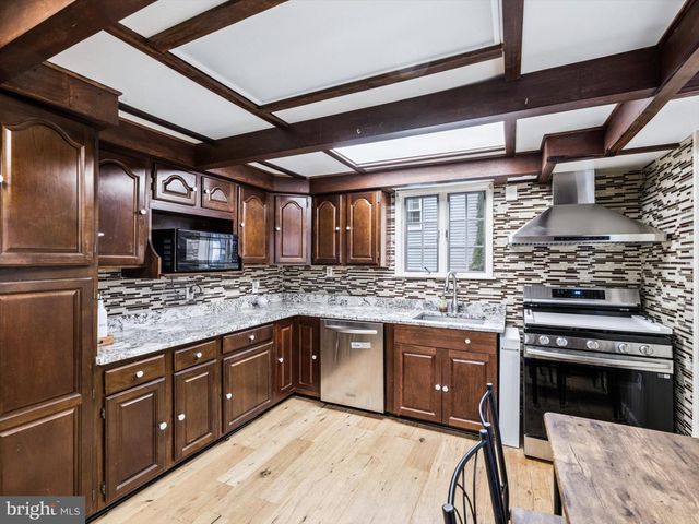 105 OVERLOOK AVE, Willow Grove, PA 19090