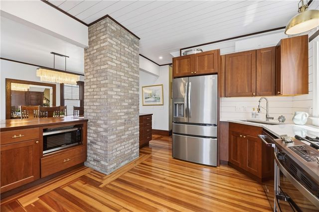 12 Park Street, Newport, RI 02840