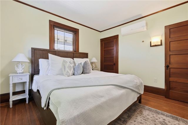 12 Park Street, Newport, RI 02840