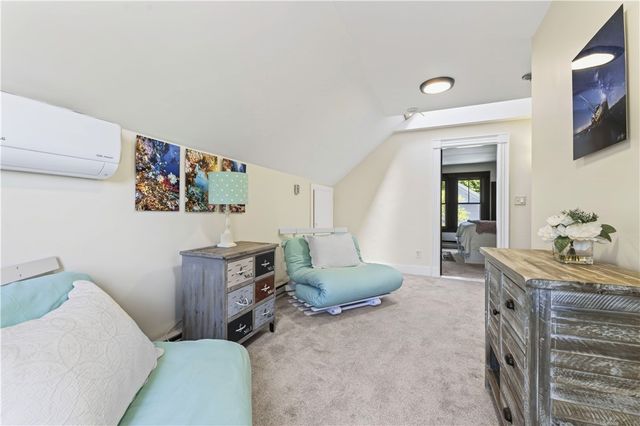 12 Park Street, Newport, RI 02840