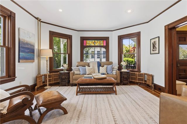12 Park Street, Newport, RI 02840