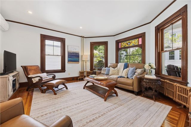 12 Park Street, Newport, RI 02840
