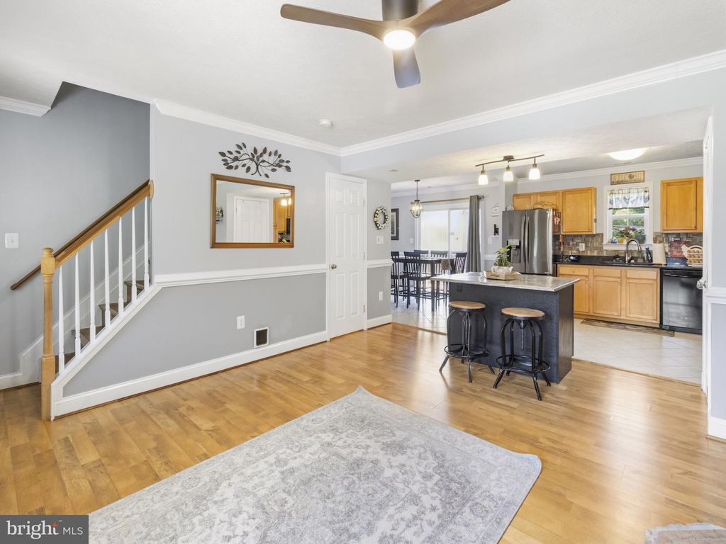 Image 12 of property listing at 43430 BROWNS LN, Leonardtown, MD 20650