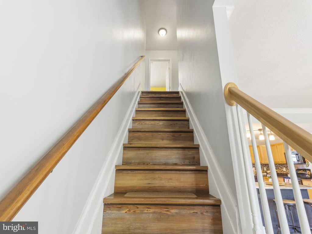 Image 22 of property listing at 43430 BROWNS LN, Leonardtown, MD 20650