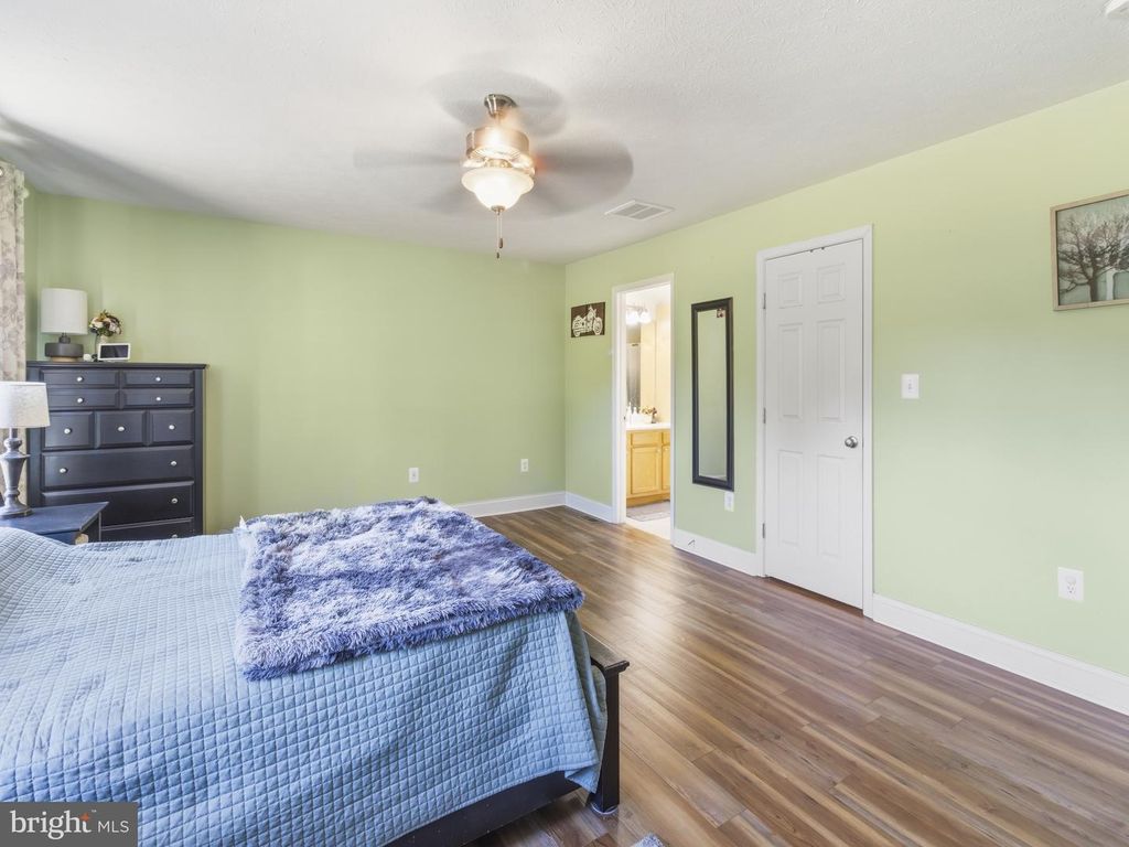 Image 24 of property listing at 43430 BROWNS LN, Leonardtown, MD 20650