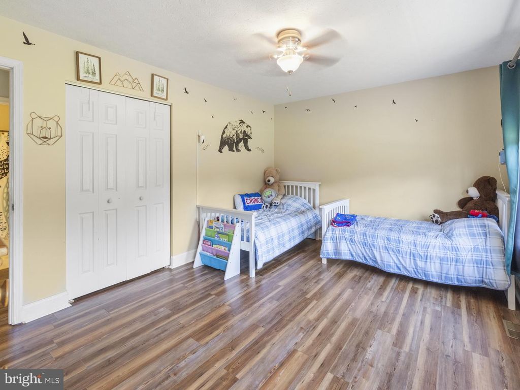 Image 29 of property listing at 43430 BROWNS LN, Leonardtown, MD 20650