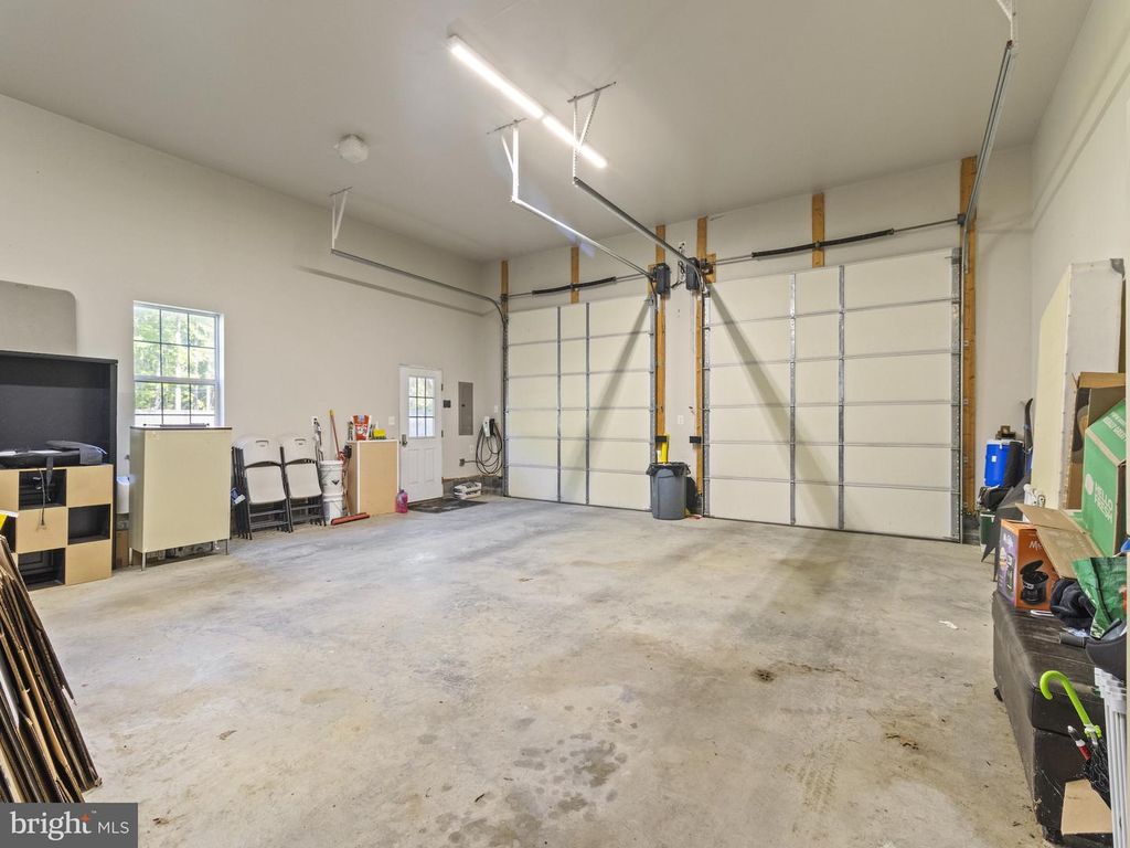 Image 40 of property listing at 43430 BROWNS LN, Leonardtown, MD 20650